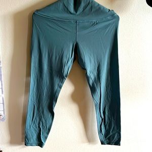 Lululemon Align size 10 Sage green. 23’ inseam